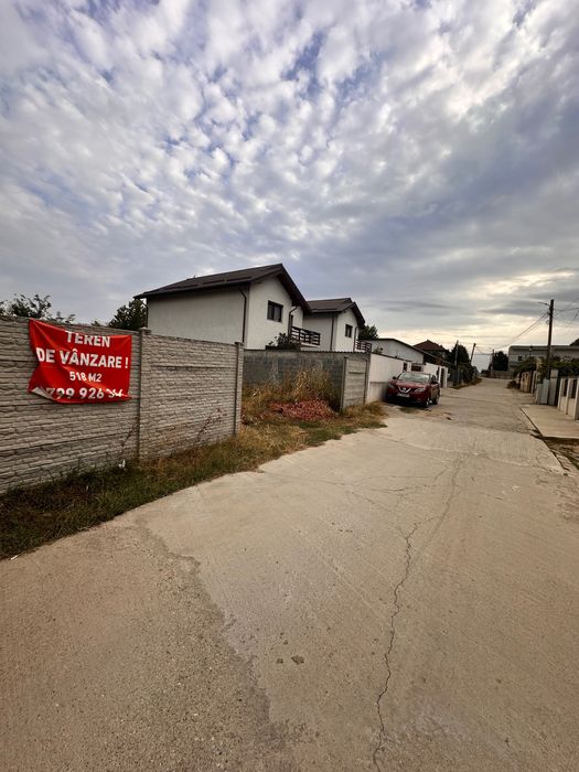 TEREN DAMILA -Capsunarie- vis a vis de La Doi Pasi! 526 m2