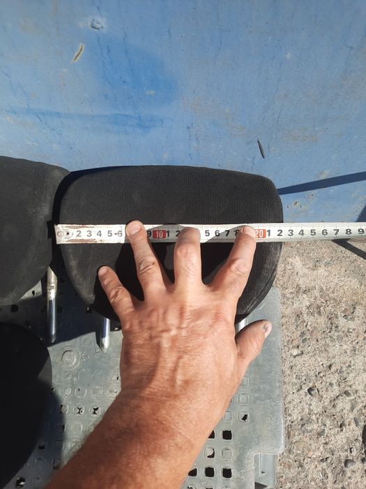 Продам подголовники автомобильные