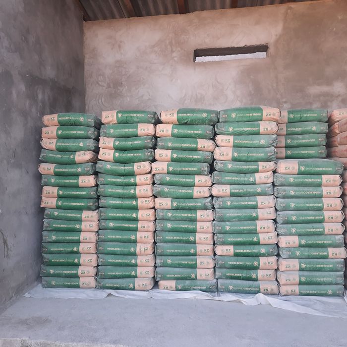 Цемент,шебень,песок,клинец, ,сетка