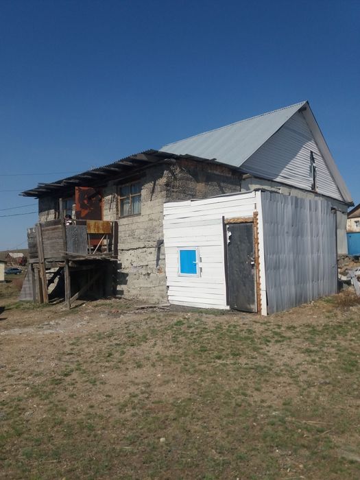 Срочно продаётся в посёлке Красина