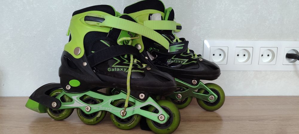 Продам роликовые коньки 3000 б/у