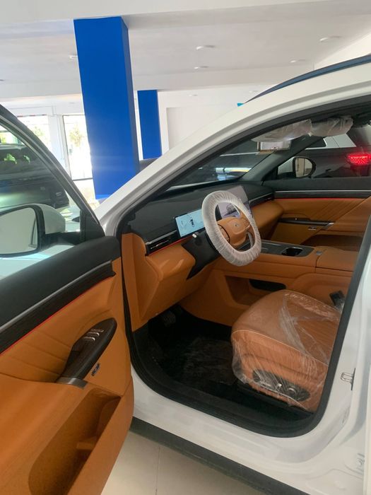 Dongfeng eπ 008 sotiladi
 0–100 km/s tezlanis