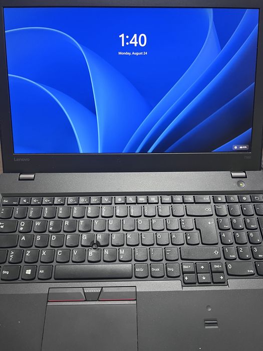 Laptop Lenovo Thinkpad Intel i5 cu 8 gb Ram 15.6 inch