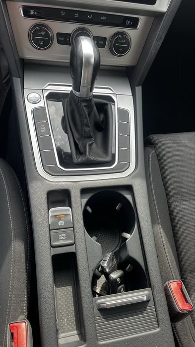 Volkswagen b8 2016 1.6 tdi