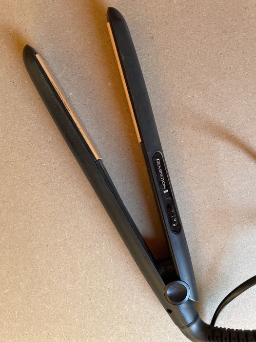 Placă de pentru păr REMINGTON S1450