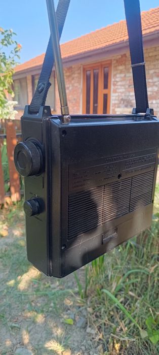 Foarte rar,radio de colectie Universum Senator,prinde posturi f bine!