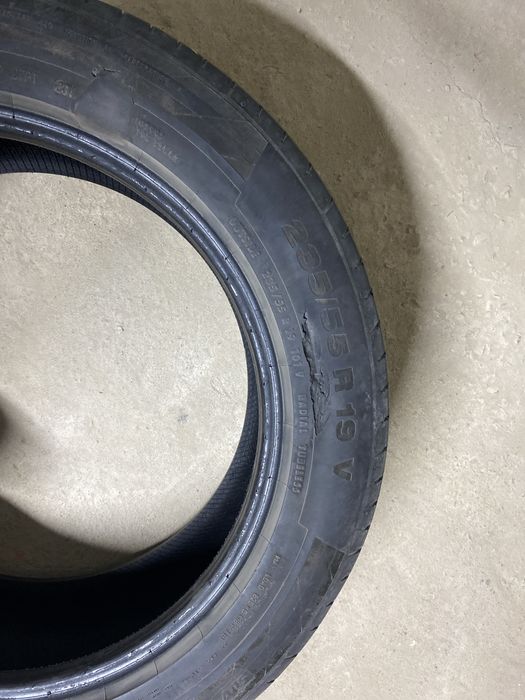 Продам шины continental 235/55/19