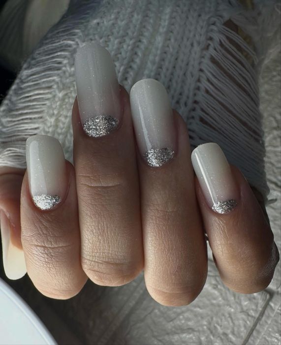 Stilist protezist . Aplic unghii cu gel PLOIESTI CARTIE VEST