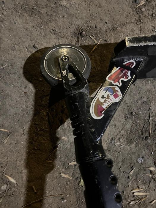 Самокат трюковой