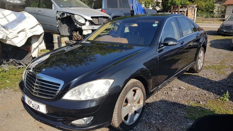 Mercedes Ес S 500 на части W221 s class мерцедес