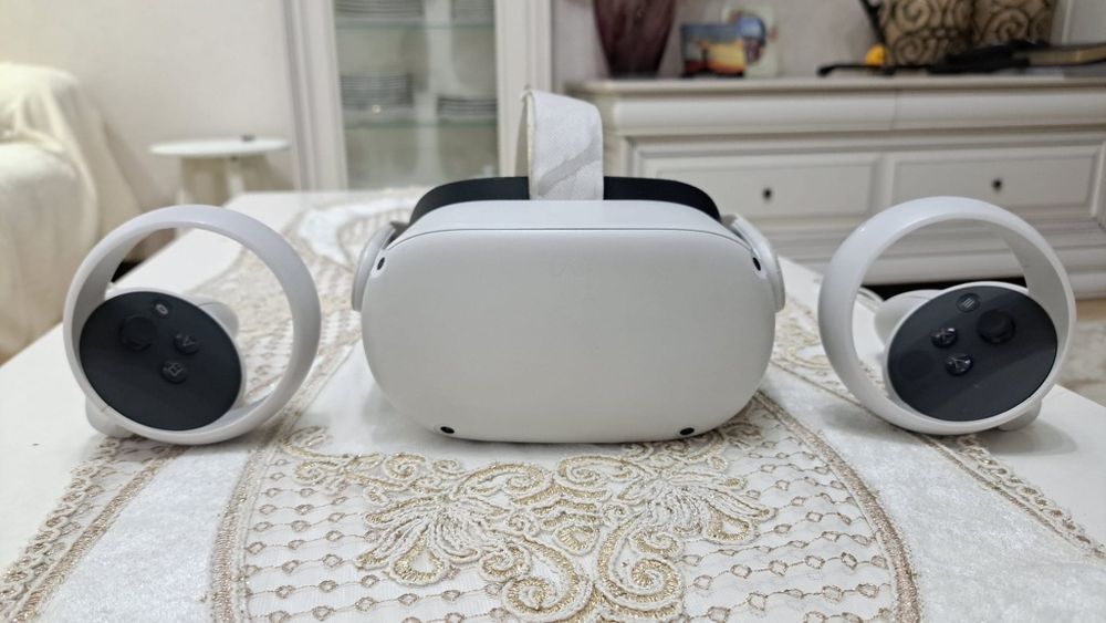 Ochelari VR Meta Quest 2, 128GB, Ca Nou