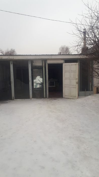 Продается дом с центральным отоплением.