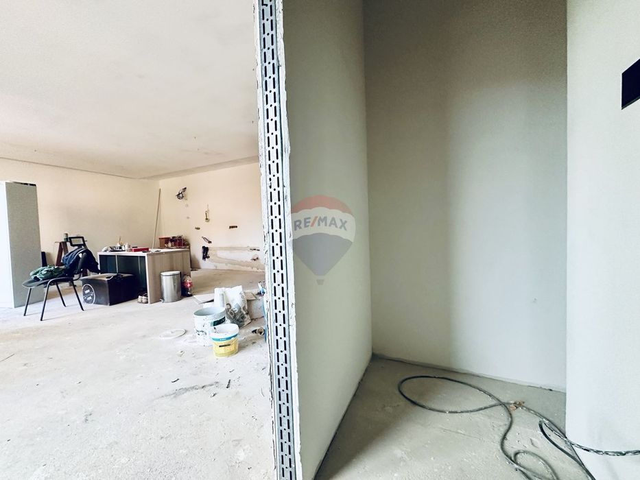 Луксозен  тристаен апартамент за продажба, гр. Варна, Бриз, Я.И.