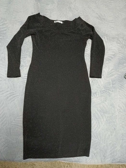 Продам платья, размер 42-44