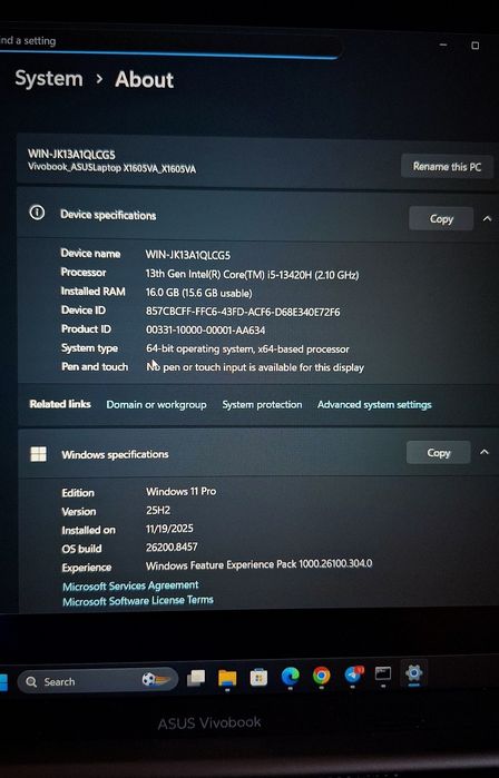 ASUS Vivobook X16