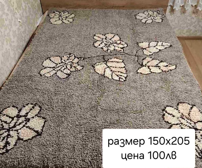 Продавам ръчно изработени китеници от естествена вълна