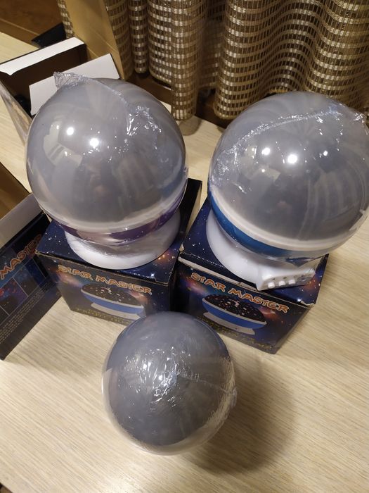 Ночник детский светильник меняет цвета,мигает,вращается