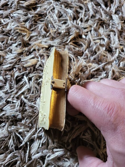 Biblie de buzunar veche