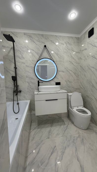 Унитаз монолитный литой