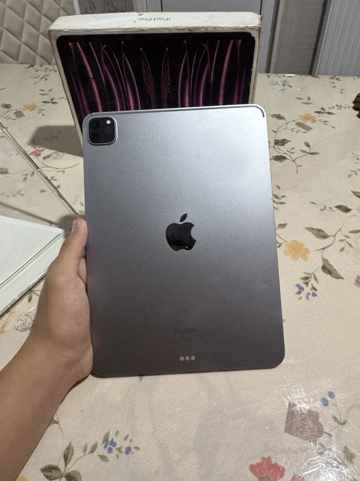 iPad Pro 11  4 поколения  M2