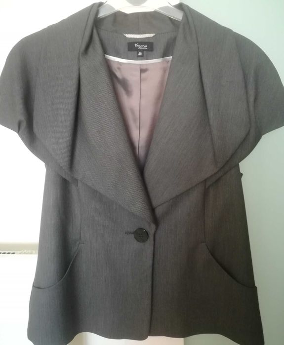 Eлегантен дамски елек