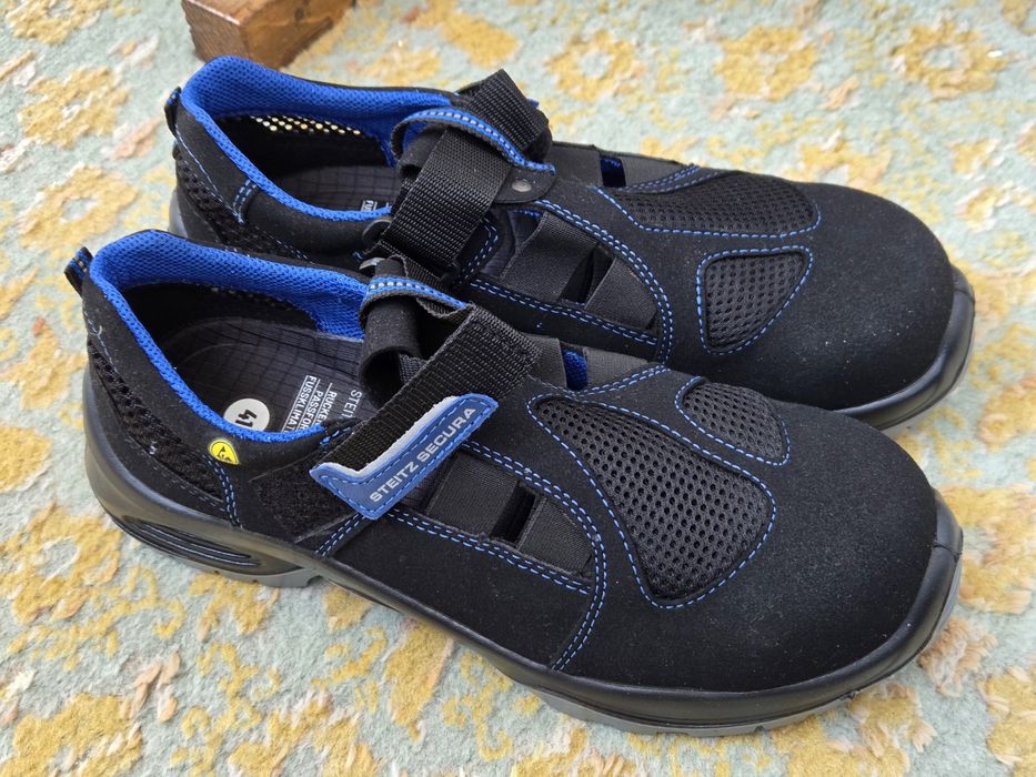 Vând Bocanci/sandale cu bombeu de protecție