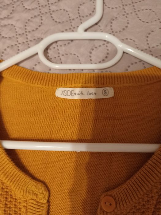 Дамски пуловери и суичъри