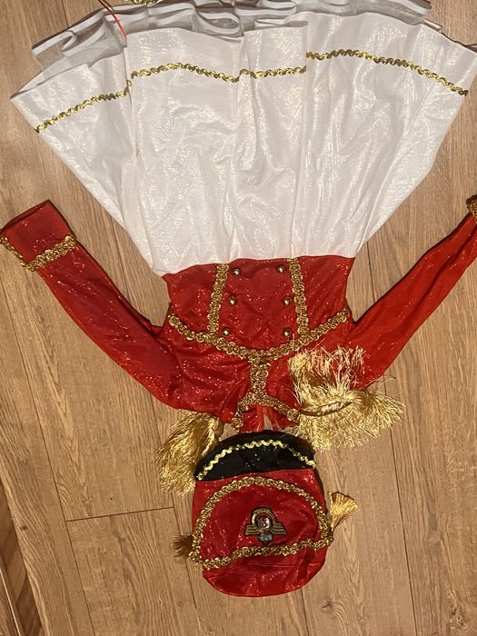 Карнавальный костю для девочки