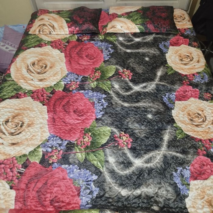 Покрывало на двуспальную кровать Новое