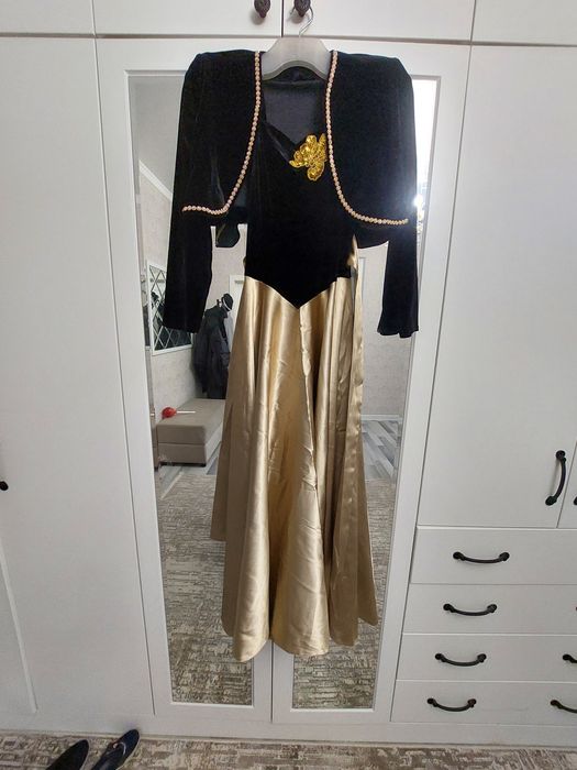 Вечернее платье для праздника