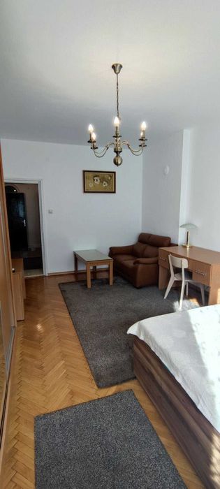 Двустаен ап. под наем в Центъра на София