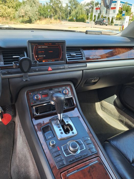 AUDI A8 2008 — imagine 4