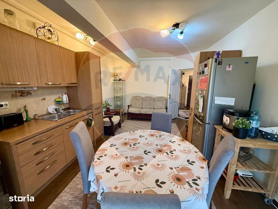 Apartament cu 2 camere de vânzare pe strada Edgar Quinet - Mănăștur — fotografia 2