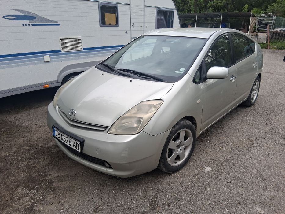 На части toyota prius 1,8 hibrid