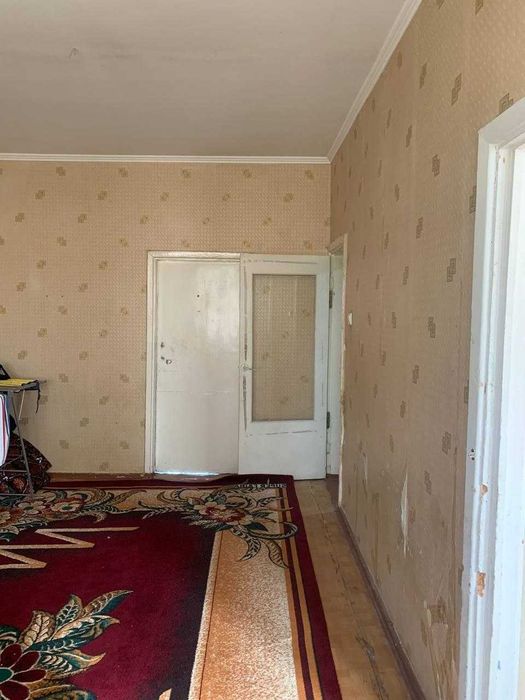 Продается 2-х ком. квартира. Феруза, Эко-базар