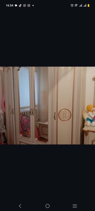 Спалный диван в хорошом состаяние.