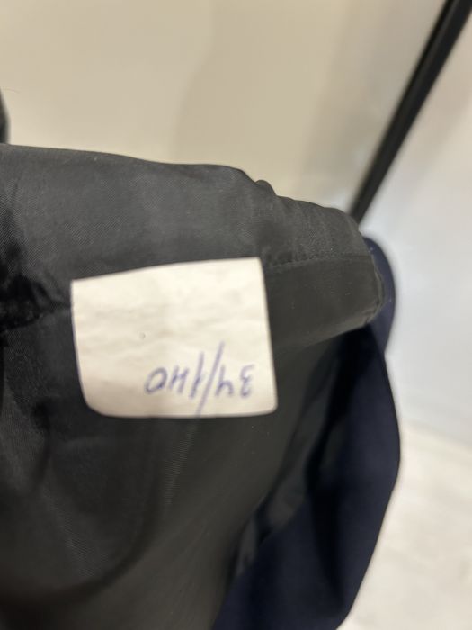 Продам школьный жилет на девочку