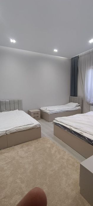 Аренда дача.Современная дача в стиле hi-tech с бассейнами и сауной . O