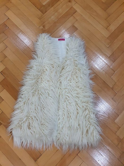 Пухени меки елеци