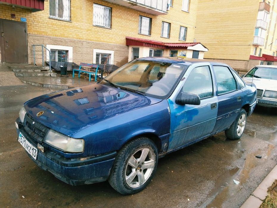 Продам Опель вектра. 1991г.