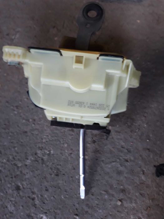 Ремонт на селектор (избирач) на скорости на Mercedes на място