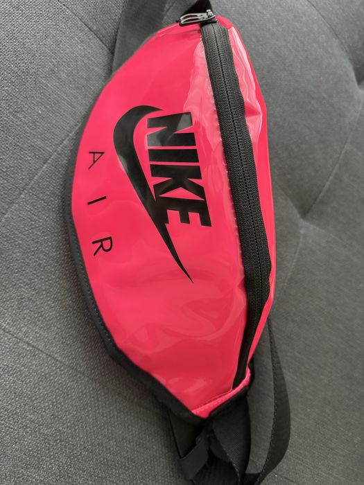 Чанта Nike тип банан