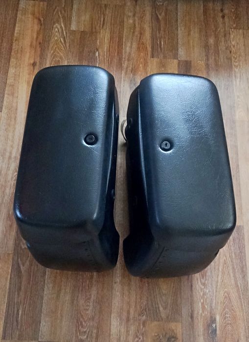 Куфари за мотор, чопър, твърди дисаги