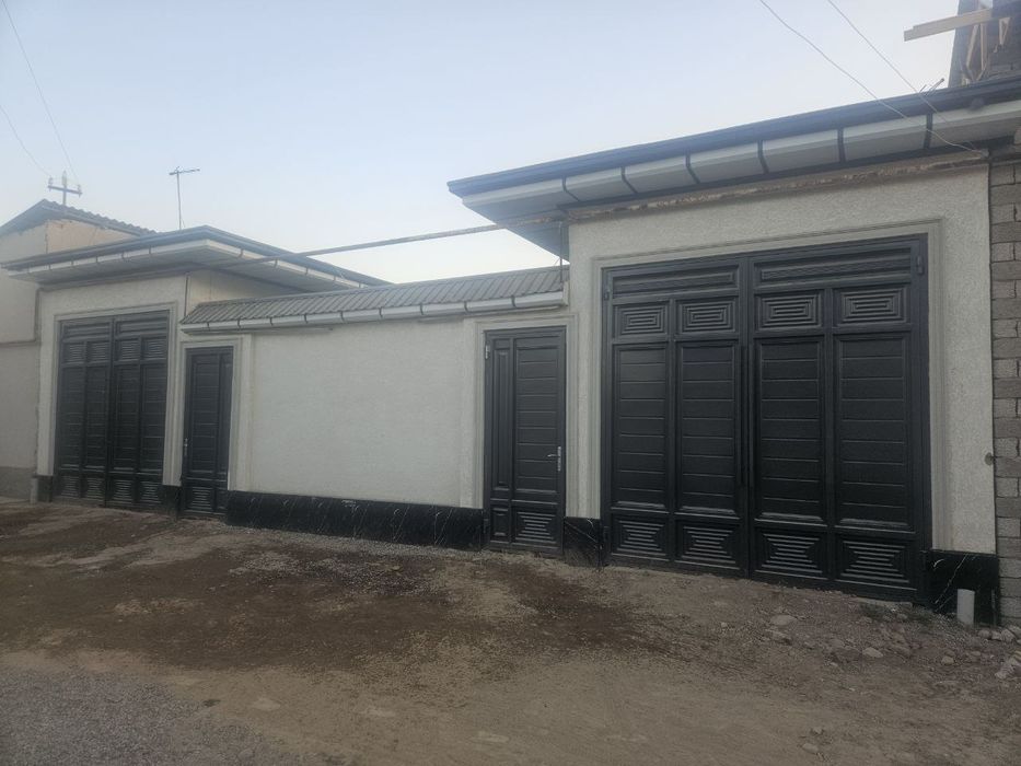 Бардам кулда 3 хона Янги курилган Уй сотилади