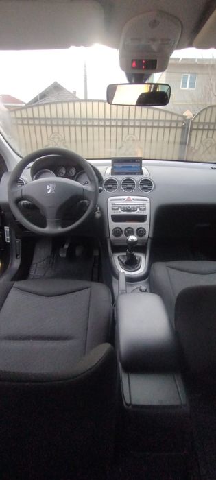 Vand Peugeot 308  1.6i