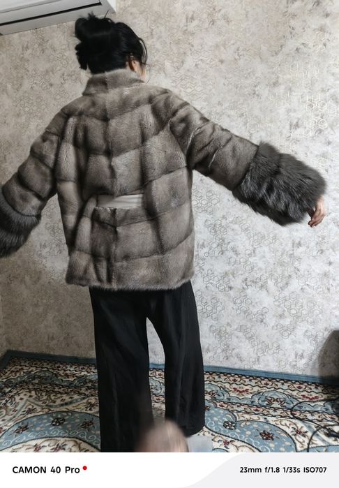 Норковая шубка срочно