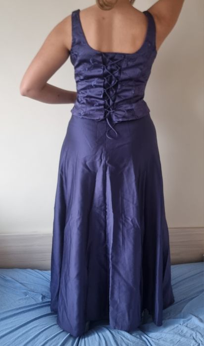 Лилава рокля от две части с корвета, 38
