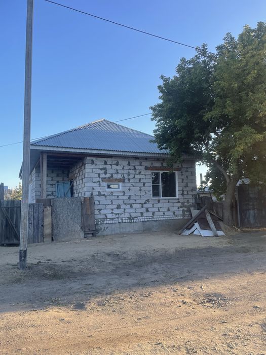 Продам дом недостроенный 8 на 12