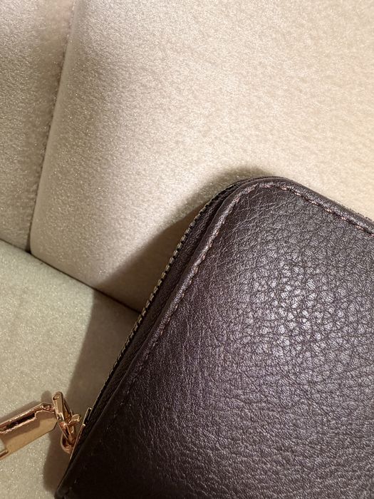 Portofel Yves Saint Laurent- negru-maro