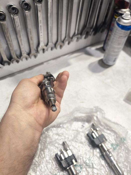 BMW Бензинов инжектор/дюза за N43/N53